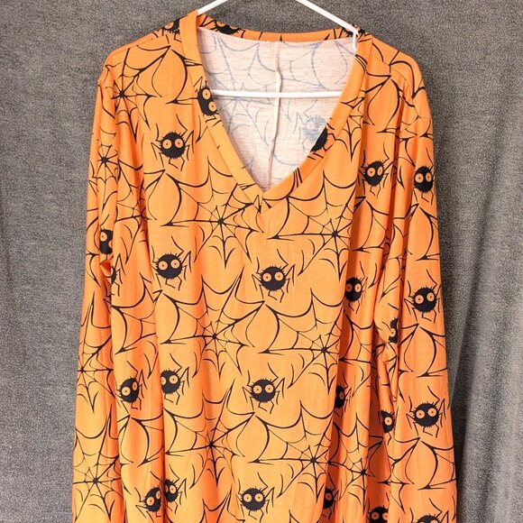 New! Plus Size 5X (52" Chest) Halloween Spider Shirt - Picture 1 of 5